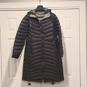 LL Bean Ultralight 850 Long Down Coat
